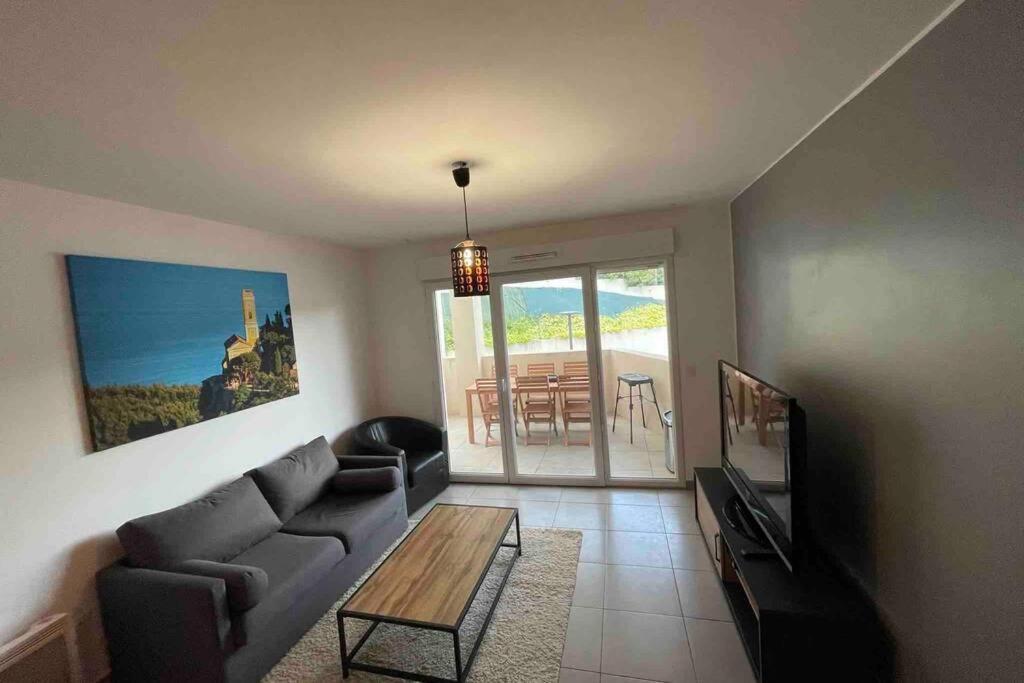 Appartement Piscine Terasse Gym Sauna Balneo แซ็งต์-แมกซีม ภายนอก รูปภาพ